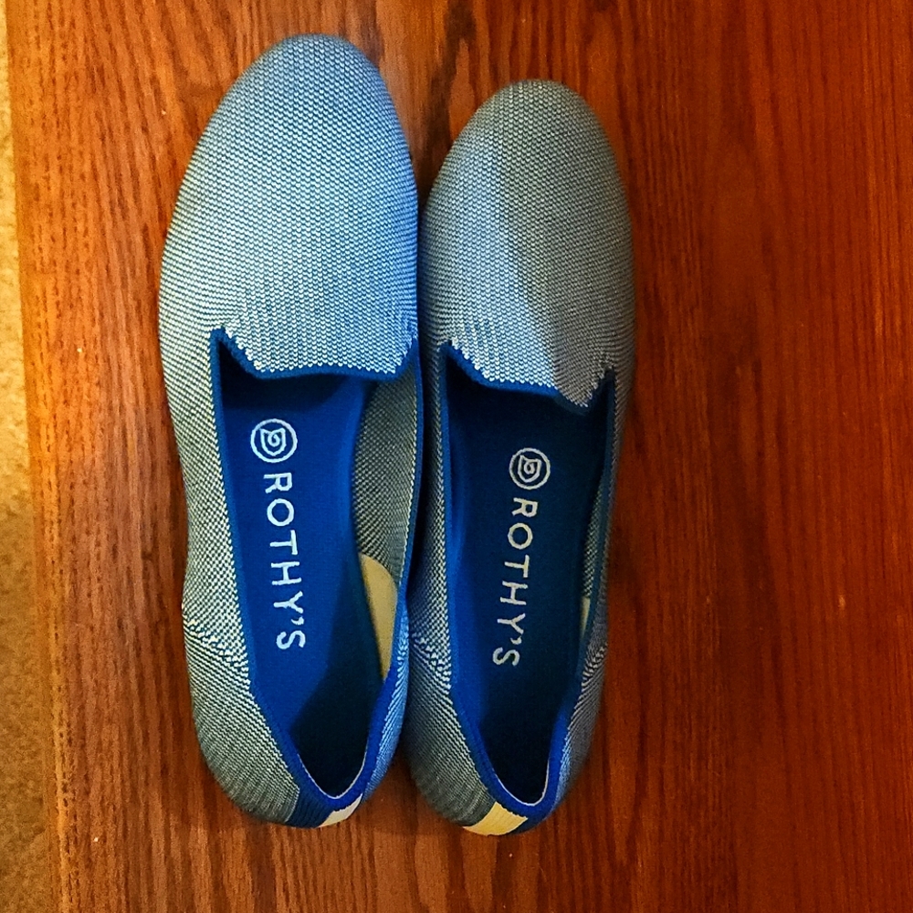 Rothy's blue size 8